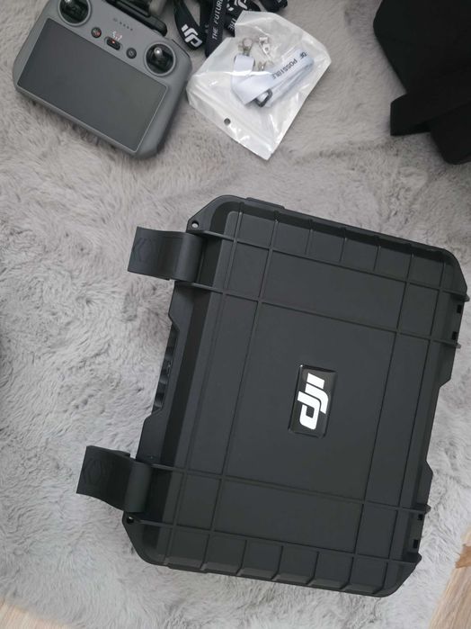 Dron DJI mini 4 pro combo