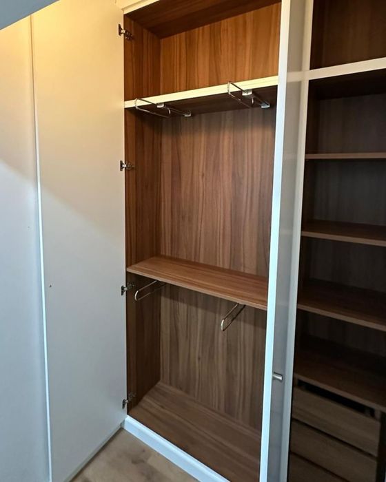 Roupeiros curvos e personalizados