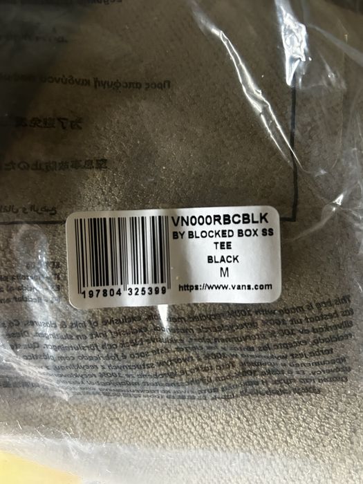 T-Shirt Vans.