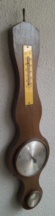 "Estação Atmosferica" em madeira nobre