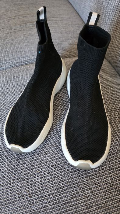 Buty Zara sneakersy wciągane 39