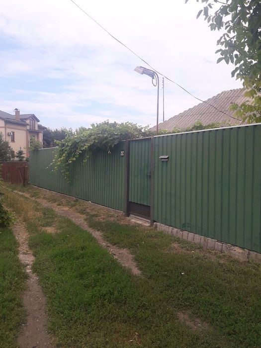 Продаж 2-х будинків на одній земельній ділянці біля річки Дніпро. Працюємо за усіма державними та кредитними програмами!!!