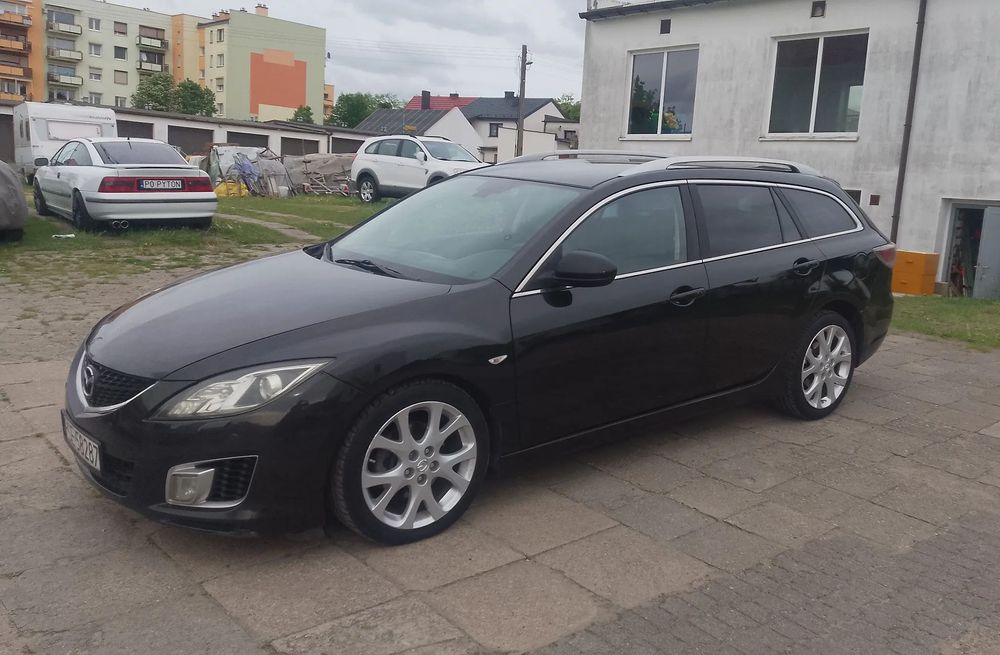 Mazda 6 Zadbana Mazda Bixenon Pełna Opcja Wyposażenia Brak Rdzy Bez Wkładu Fin