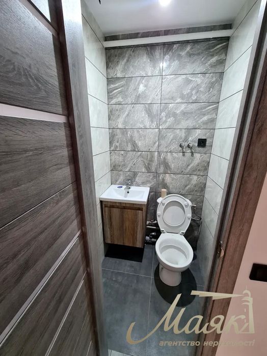 Оренда фасадного приміщення  31м2, вул.Іона Павла 22/21, Печерськ