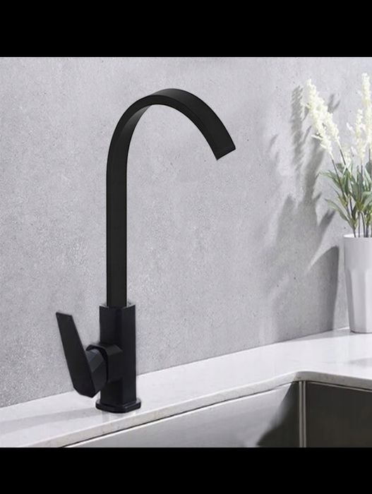 Bateria kuchenna czarna