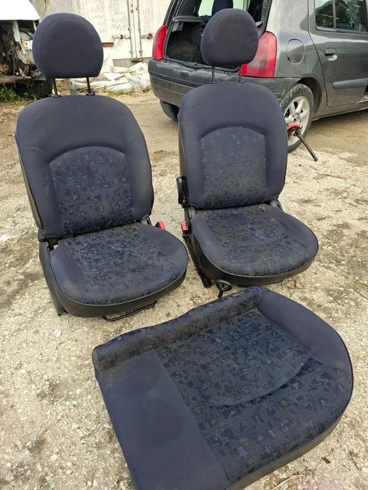 Peças Peugeot 206 2001 – Bancos + Forros de Porta em Bom Estado