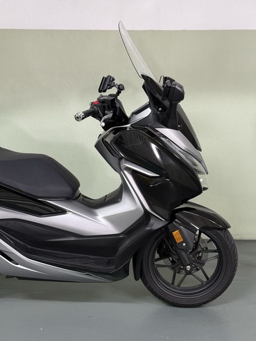 Honda Forza 300 ABS