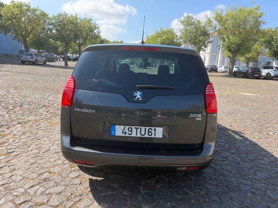 Peugeot 5008 1.6 Executive