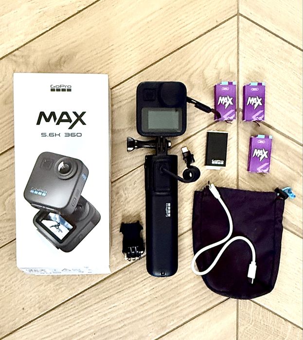 GoPro MAX 360 – Bogaty Zestaw (Kijek Volta, 4 baterie, box) | Sprawna, delikatne ryski na soczewkach