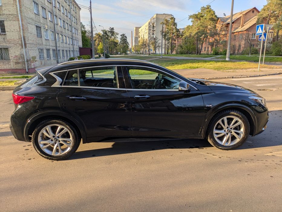 Infiniti QX30 2017