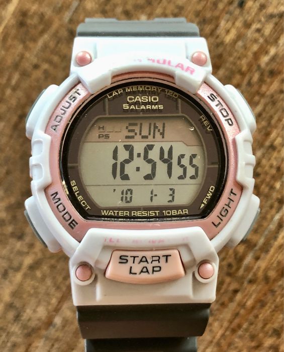 Oryginalny elektroniczny zegarek CASIO STL-S300H różowy biały 10 bar