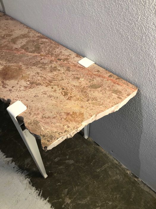 Marble Table with Metal Legs, Tiptoe Design64584617993857123