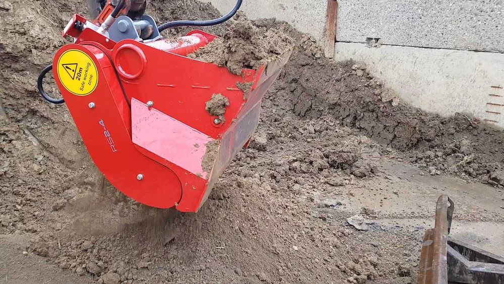 Oryginalna łyżka przesiewająca Rotastar do minikoparki 2-4 ton