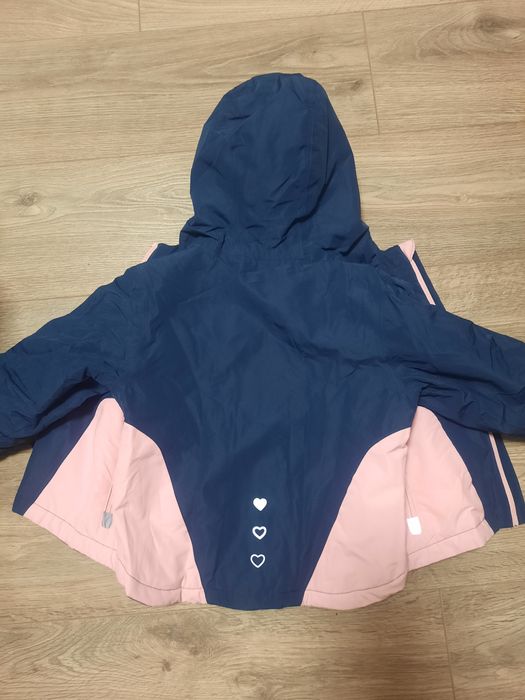 Дитячі курточки з капішоном lupilu