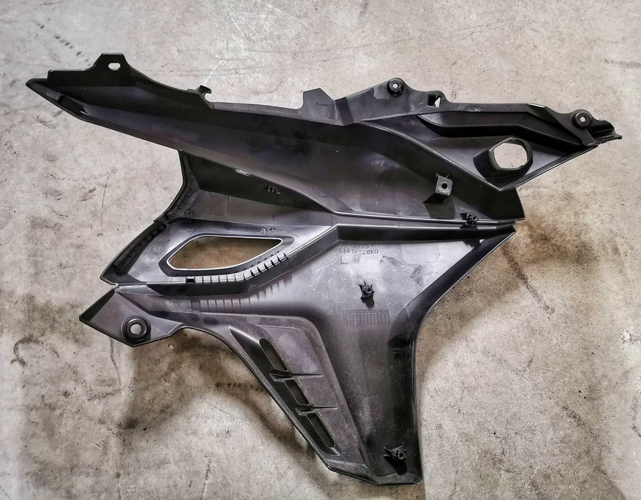 CARENAGEM TAMPA LATERAL OEM SUZUKI V-STROM DL 650