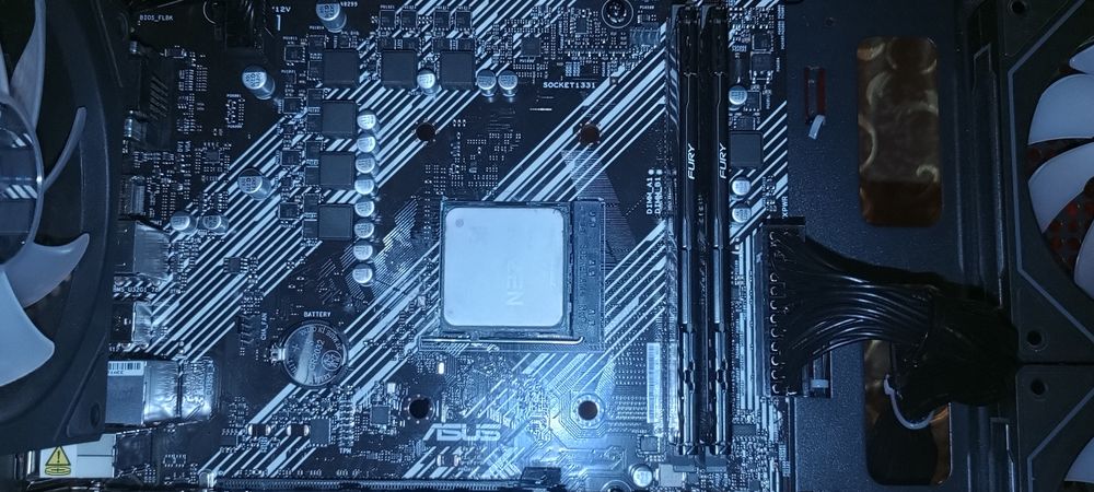 Комплект процесор 5 5600х 16гб ddr4 kingston fury b450 am4 asus prime