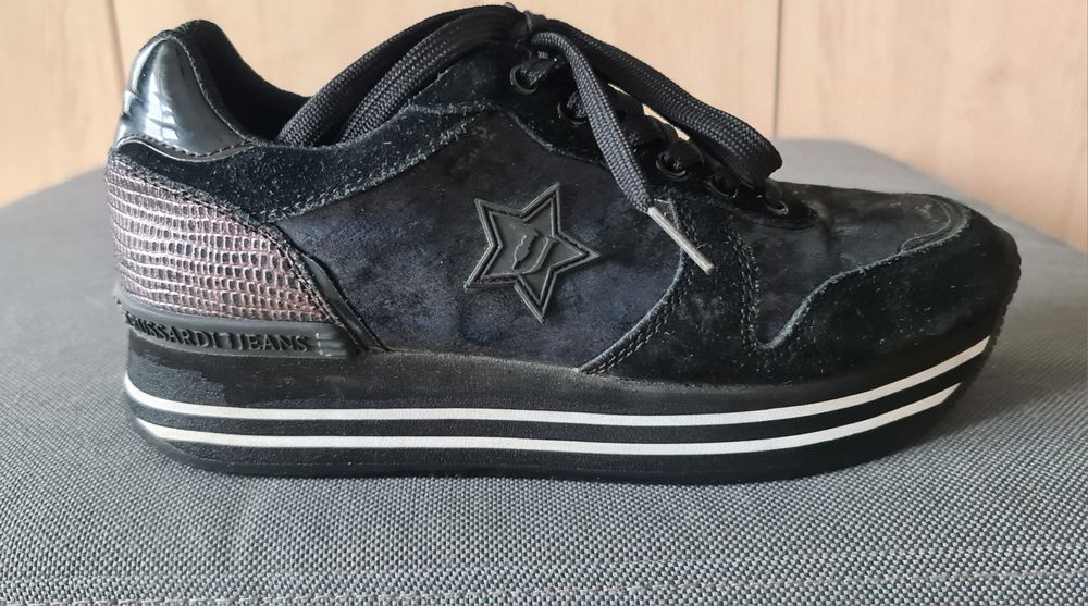 Trussardi Jeans - oryginalne czarne sneakersy na grubej podeszwie  r.3