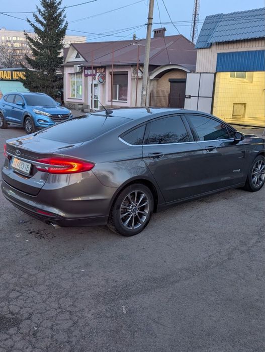 Ford фюжен гібрід