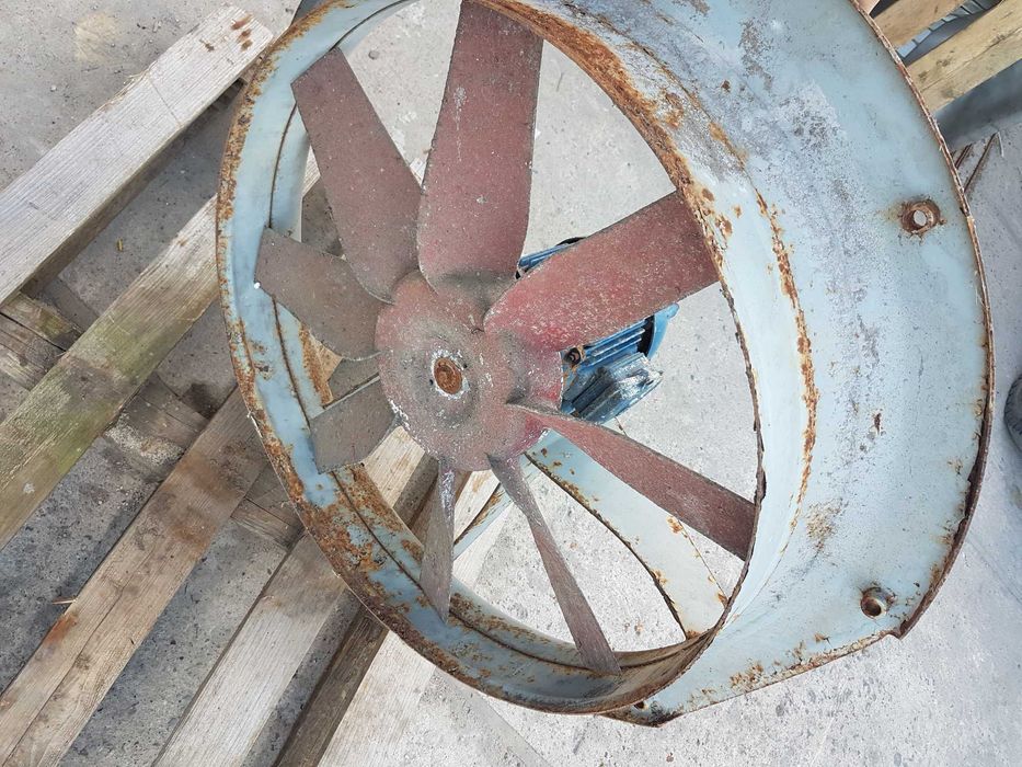 Wentylator Ścienny Nadmuch Wyciąg Turbina do Hali Kurników