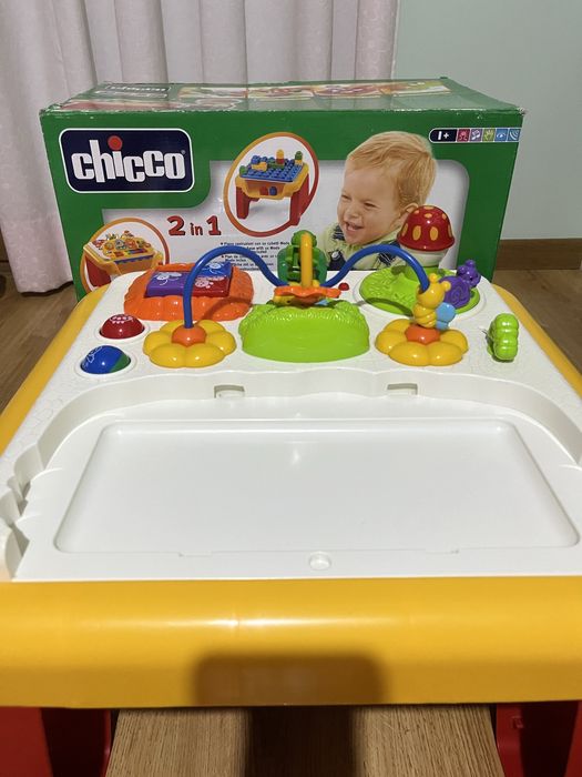 Mesa de atividade Chicco