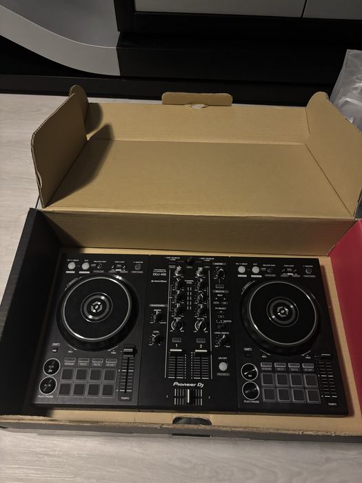 Controladora Pioneer DDJ-400
