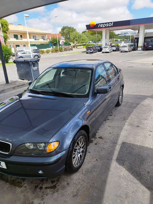 BMW 320 em muito bom estado