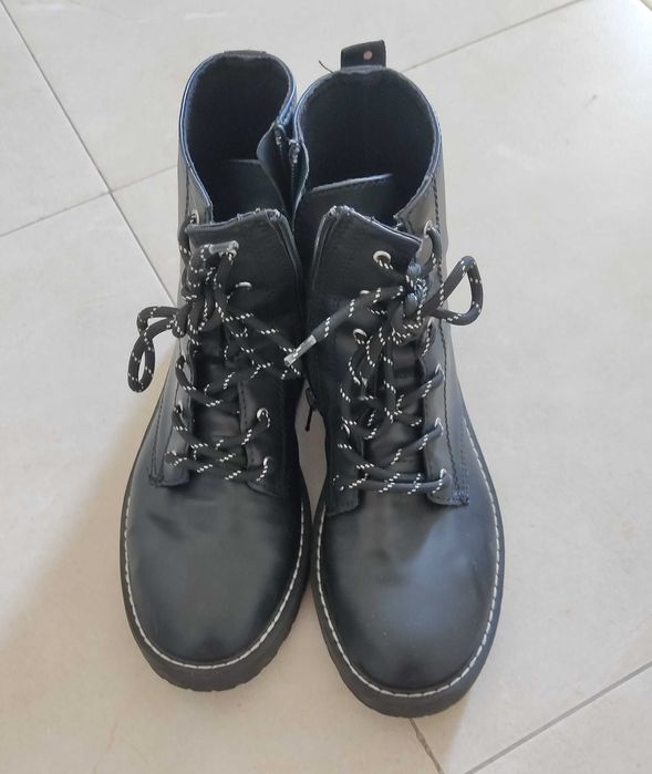 Botas pretas Zara tamanho 40
