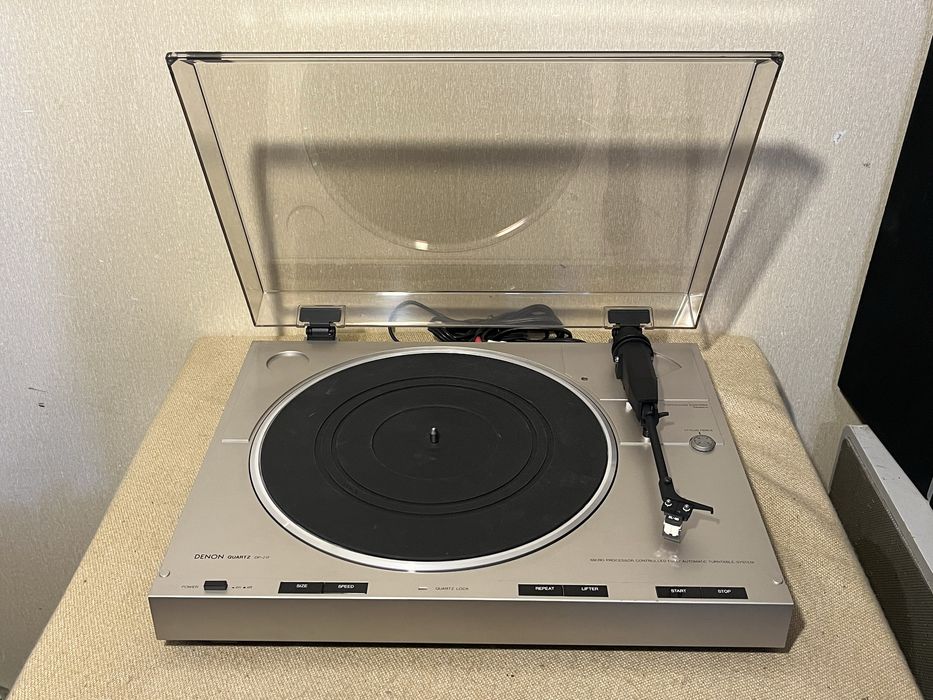 Уникальный проигрыватель винила DENON DP-21F DIRECT DRIVE QUARTZ