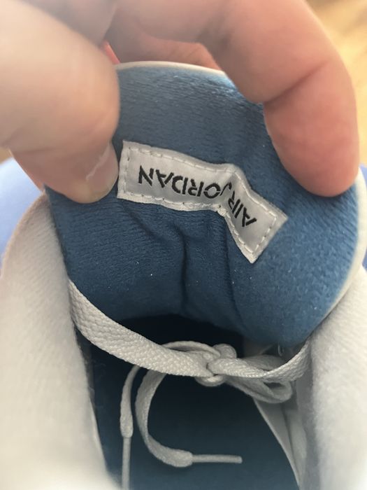 Jordan 4 military blue