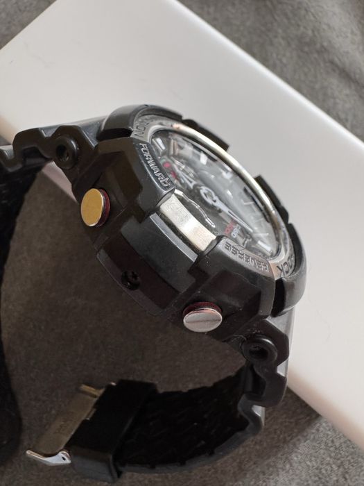 Zegarek casio g-shock ga-200