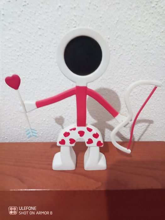 Placa Love e Bonecos Love