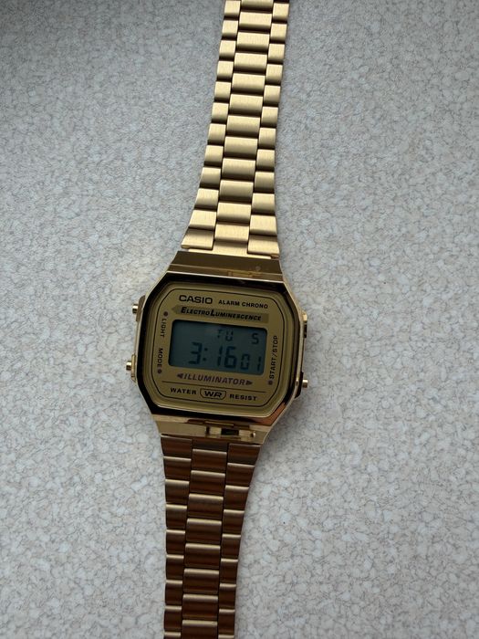 Casio illuminator, jak nowy!