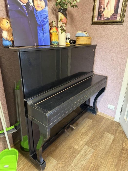 Продам пианино -фортепиано "Беларусь"3800грн.