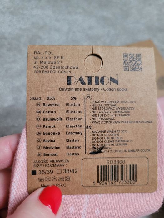 Dwie pary skarpetek