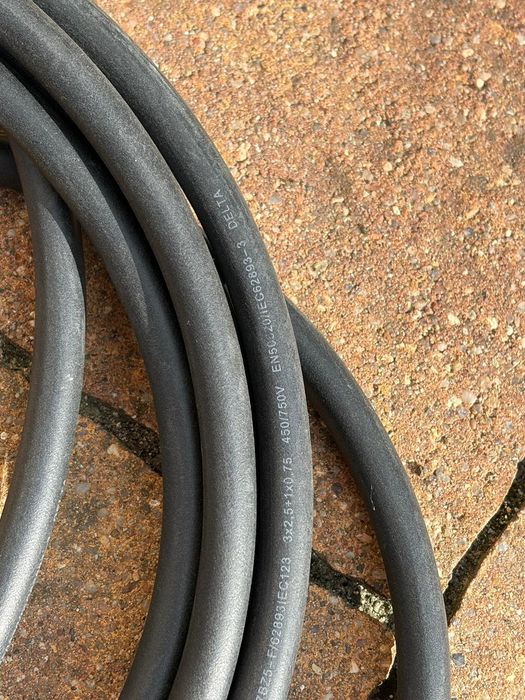 Ładowarka do samochodu elektrycznego  Typ2.
