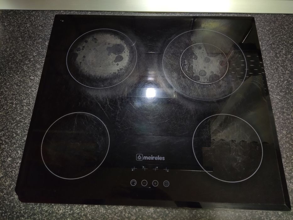 Placa vitrocerâmica meireles MV 2607 usada