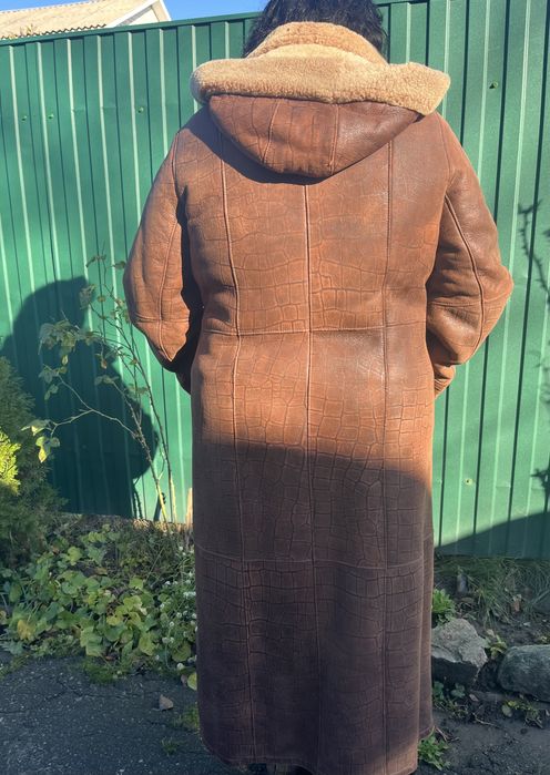 Зимня шкіряна дублянка