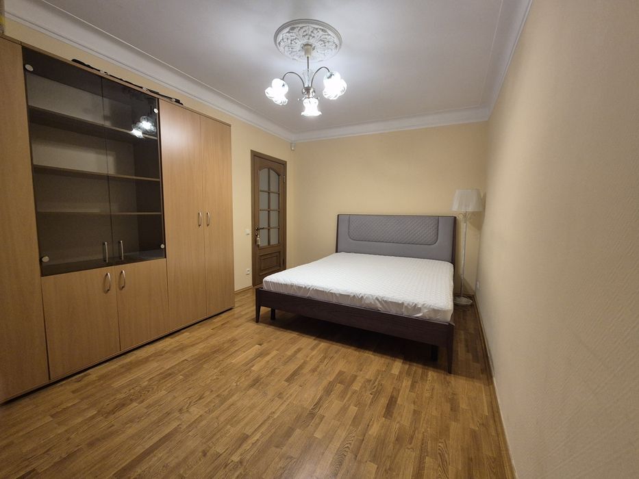 Оренда 3к квартири вул. Білоруська 15б