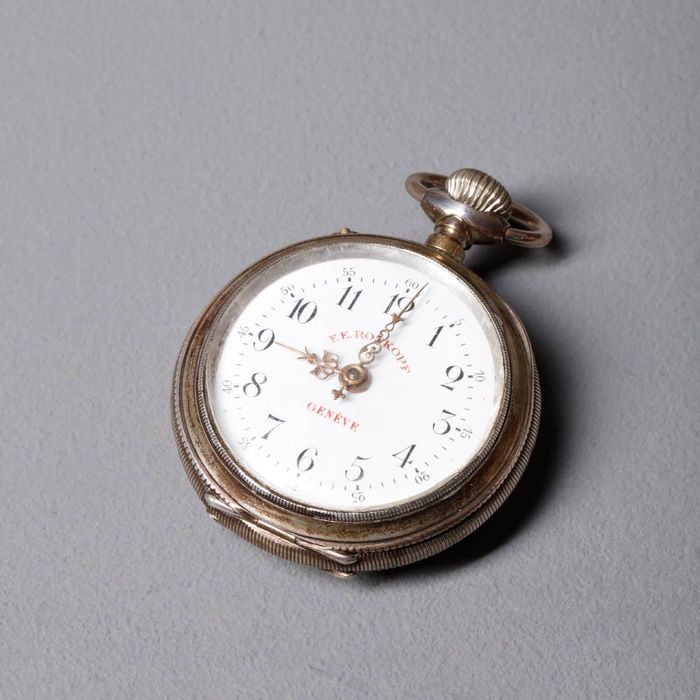 Relógio de bolso mecânico, antigo