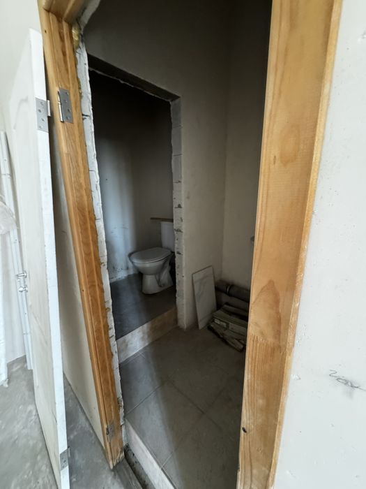 Продам офисное помещение ЖК Дмитриевский