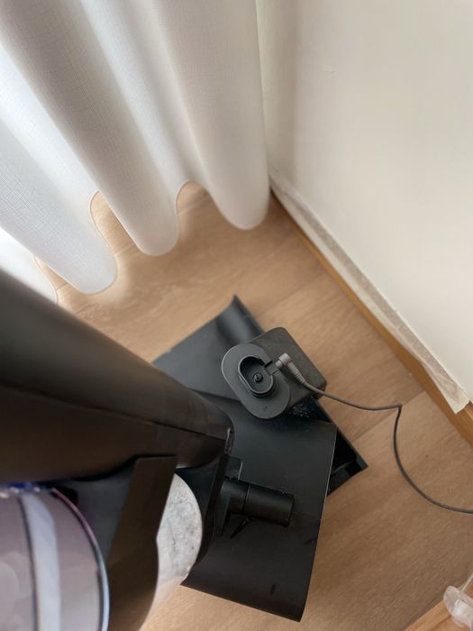 Dyson - Aspirador vertical sem fios WASH G1