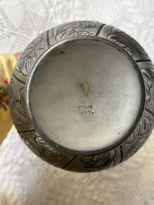 Vaso decorativo 95% Estanho