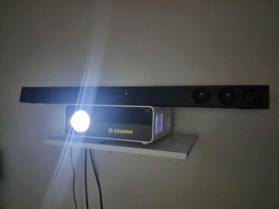 Alpha 1080p Projector with Android 1363823836737795123