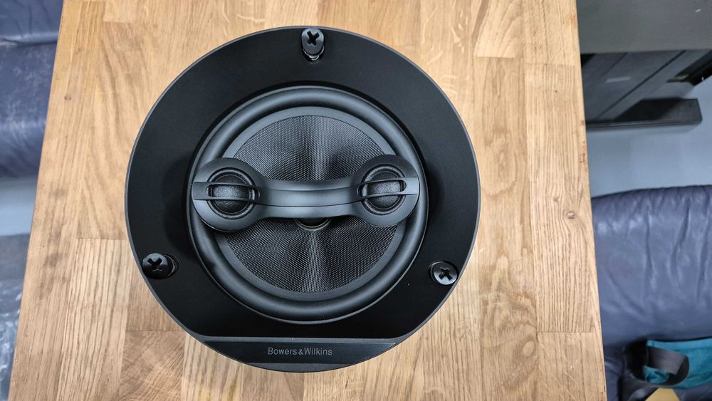 Bowers & Wilkins CCM664SR Вбудована акустика