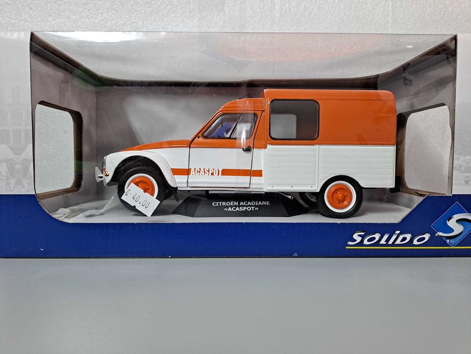 Miniaturas 1/18 Solido1