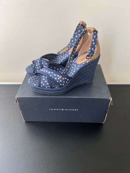 Босоніжки Tommy Hilfiger