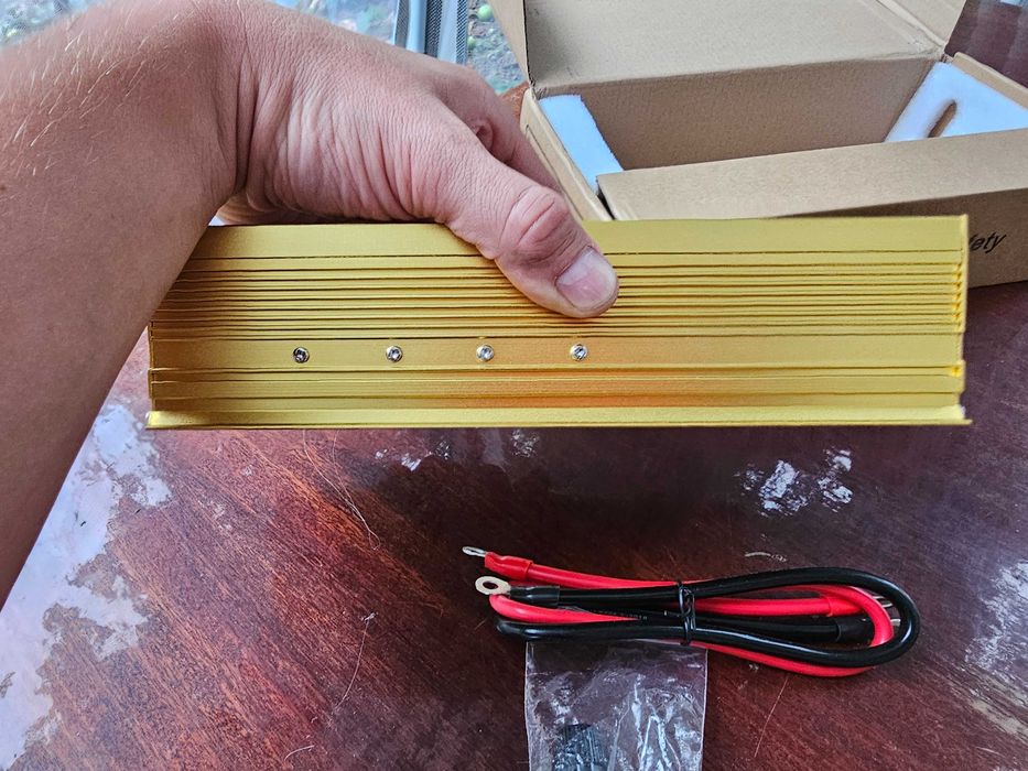 Інвертор (перетворювач напруги) 12в-220в чистий синус 3000W