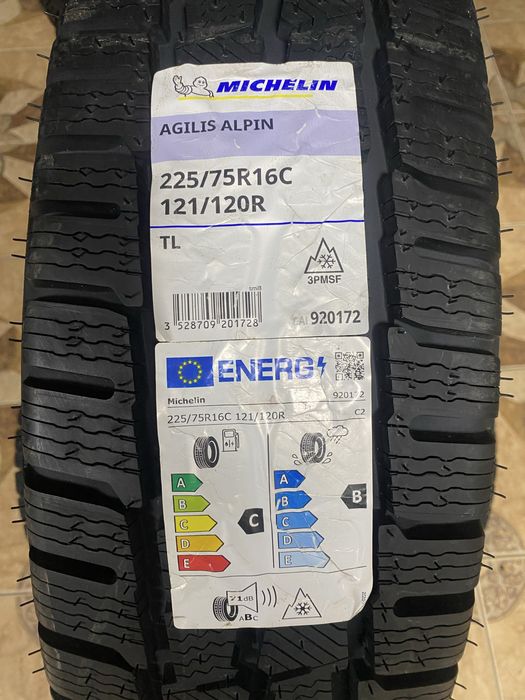 225/75/16с 121/120R Michelin AGILIS ALPIN