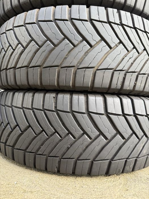 215/65/16c Michelin Agilis Cross Climate
