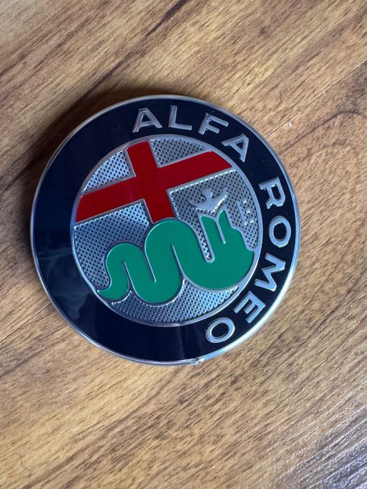 Alfa Romeo Giulia znaczek tył